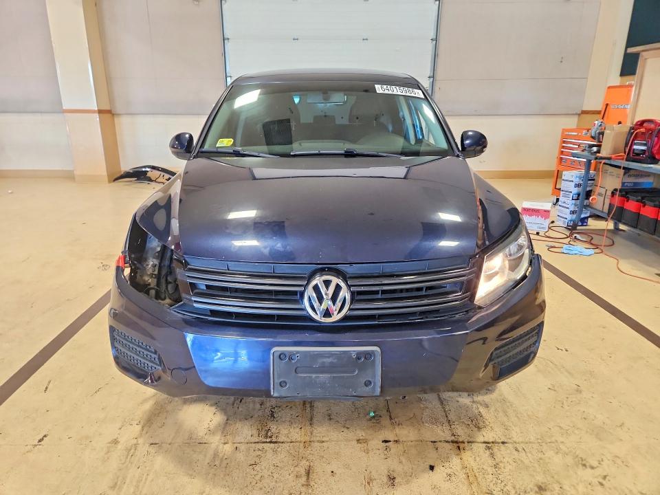 64015986 :رقم المزاد ، WVGBV3AX6EW555476 vin ، 2014 Volkswagen Tiguan مزاد بيع