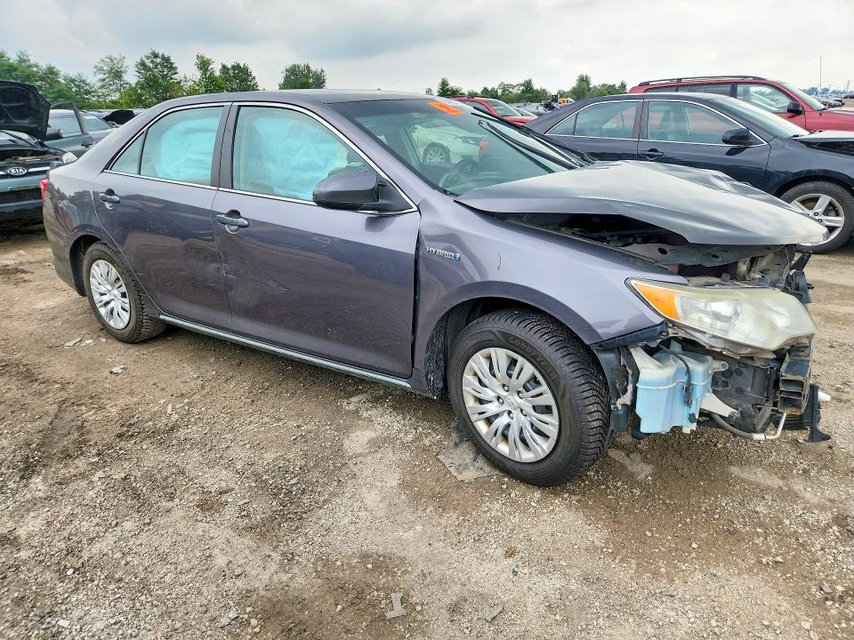 2014 Toyota Camry Hybrid მანქანა იყიდება აუქციონზე, vin: 4T1BD1FK6EU122563, აუქციონის ნომერი: 64903486