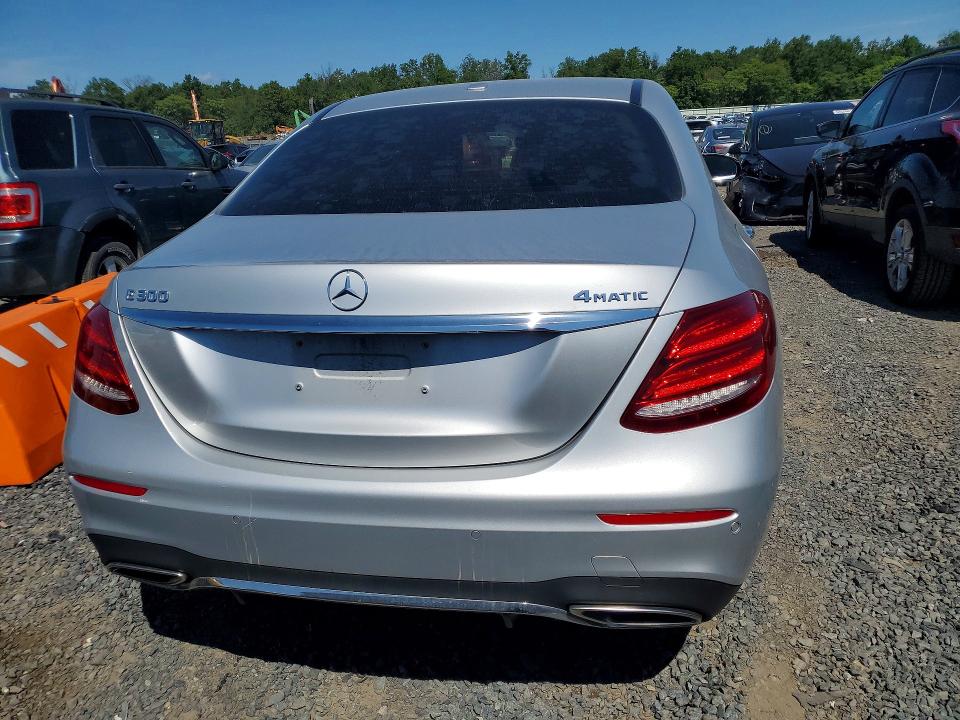 65985286 :رقم المزاد ، WDDZF4KB5HA040131 vin ، 2017 Mercedes-benz E مزاد بيع