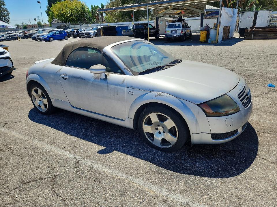 Продажа на аукционе авто 2000 Audi Tt, vin: TRUUT28N511008214, номер лота: 65334086