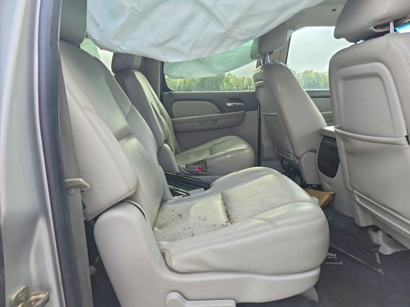 67116756 :رقم المزاد ، 1GNSCKE08BR173050 vin ، 2011 Chevrolet Suburban مزاد بيع