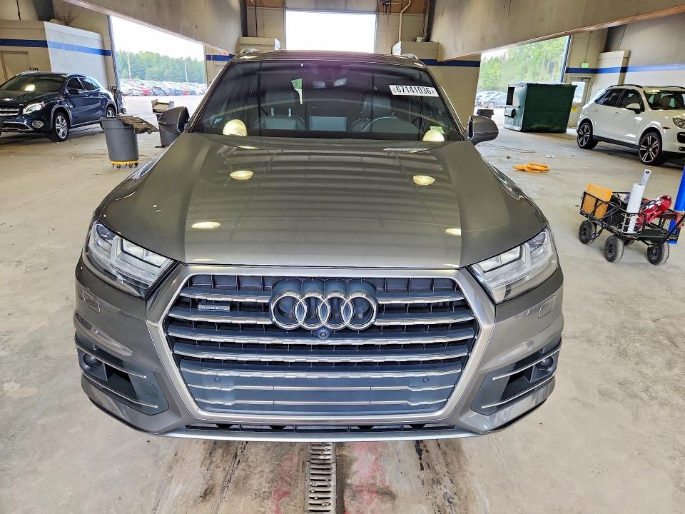 67141036 :رقم المزاد ، WA1LAAF70HD005332 vin ، 2017 Audi Q7 مزاد بيع