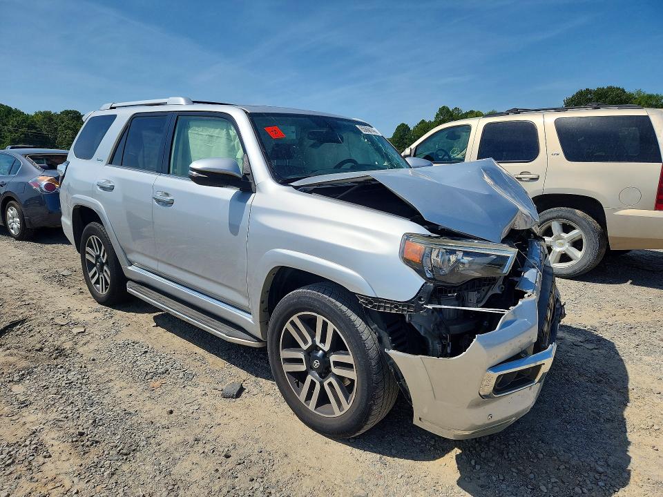 Продажа на аукционе авто 2015 Toyota 4runner, vin: JTEBU5JR8F5245661, номер лота: 65668146