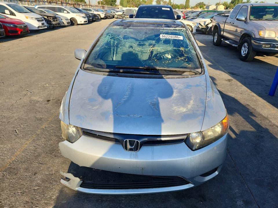 66228586 :رقم المزاد ، 2HGFG12828H560156 vin ، 2008 Honda Civic مزاد بيع