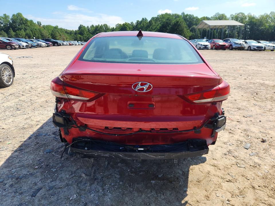 2017 Hyundai Elantra მანქანა იყიდება აუქციონზე, vin: KMHD84LF6HU177802, აუქციონის ნომერი: 65698616
