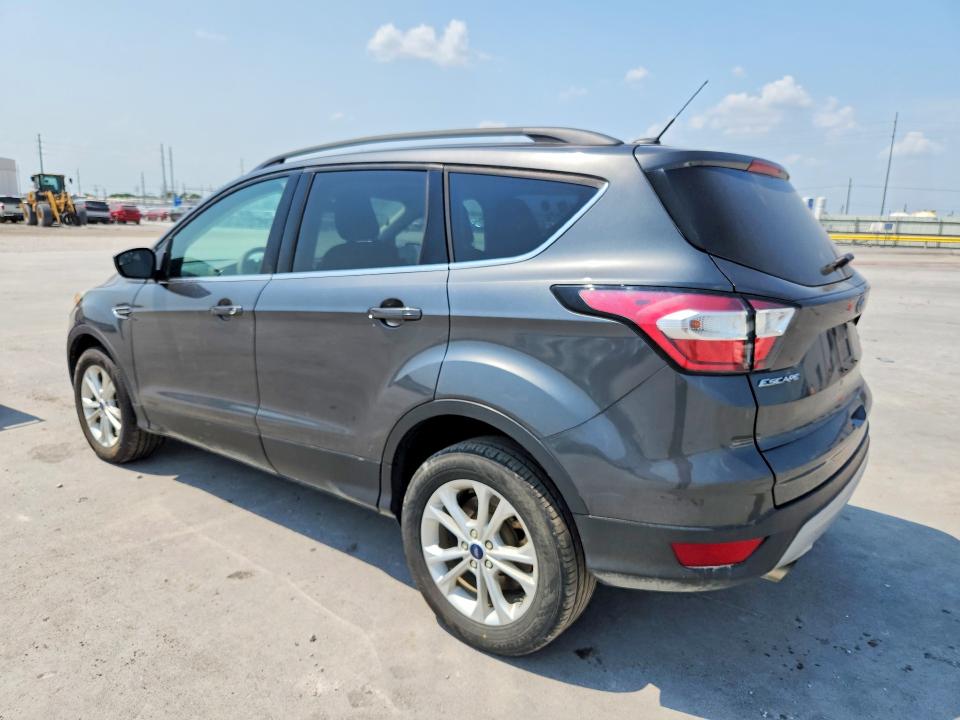 Продажа на аукционе авто 2018 Ford Escape, vin: 1FMCU9GD8JUB36235, номер лота: 64024446