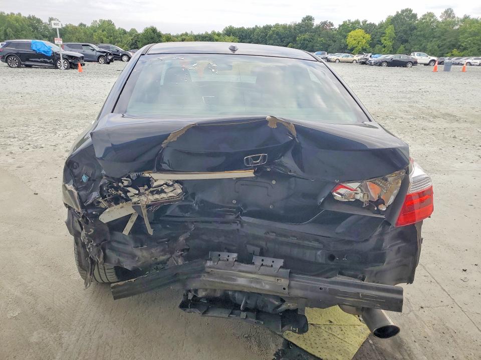 Продажа на аукционе авто 2014 Honda Accord, vin: 1HGCR2F82EA145460, номер лота: 66543676