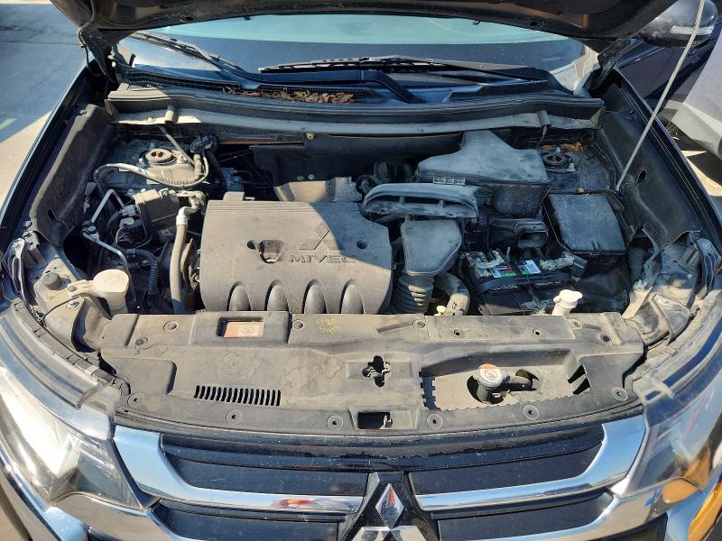Aukcja sprzedaży 2018 Mitsubishi Outlander, vin: JA4AD3A32JZ021989, numer aukcji: 63886046