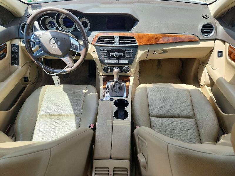 2013 Mercedes-benz C მანქანა იყიდება აუქციონზე, vin: WDDGF4HB7DA771541, აუქციონის ნომერი: 64512156