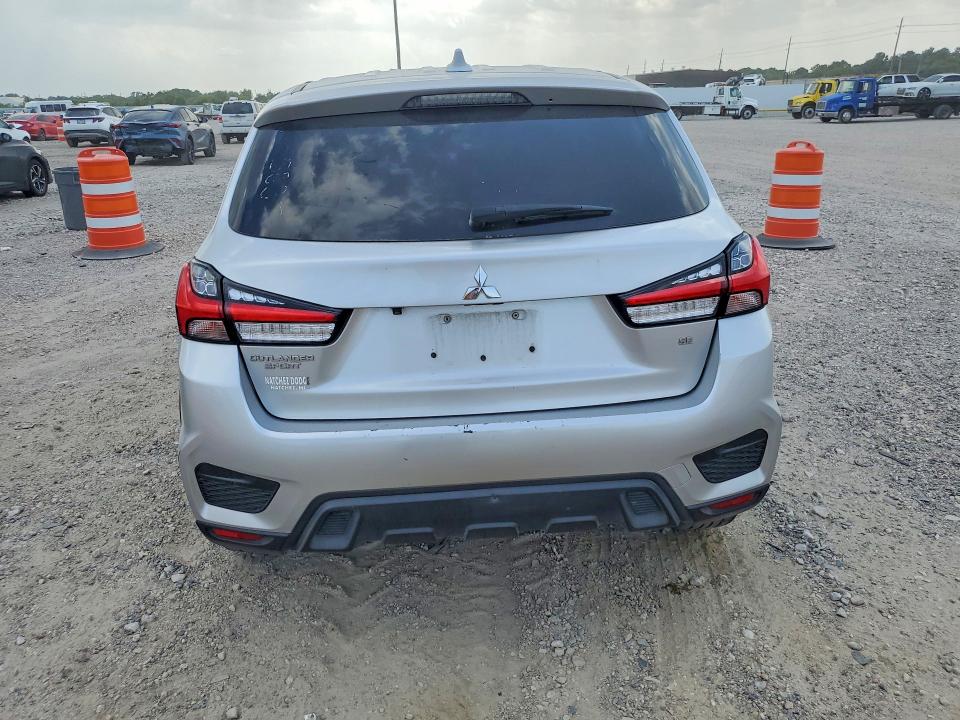 2021 Mitsubishi Outlander Sport მანქანა იყიდება აუქციონზე, vin: JA4APVAU3MU025837, აუქციონის ნომერი: 63818346