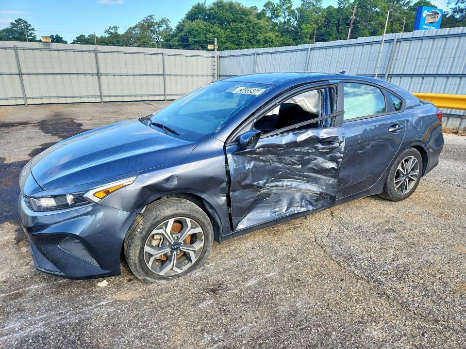Продажа на аукционе авто 2022 Kia Forte, vin: 3KPF24AD0NE450744, номер лота: 65033546