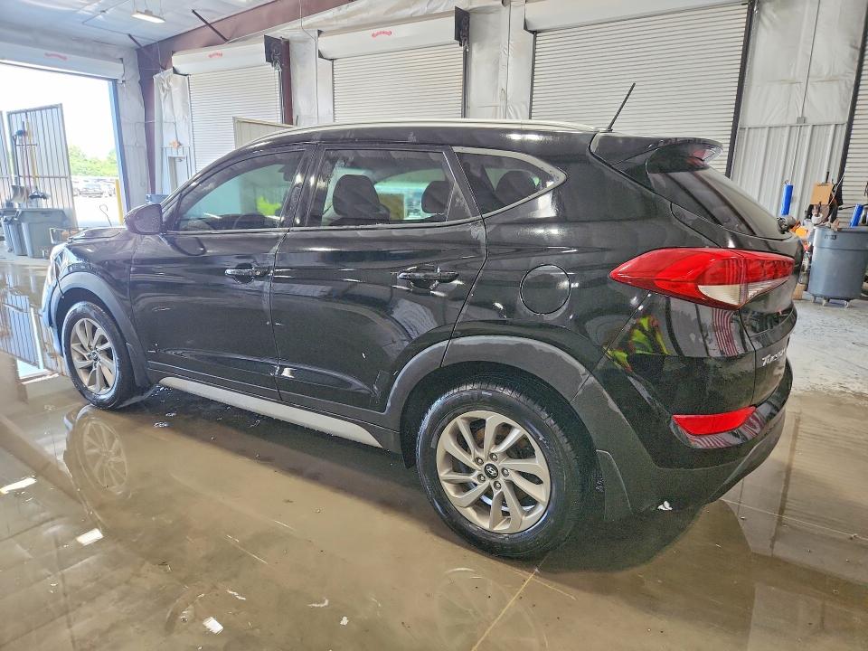 63419086 :رقم المزاد ، KM8J33A45HU454971 vin ، 2017 Hyundai Tucson مزاد بيع