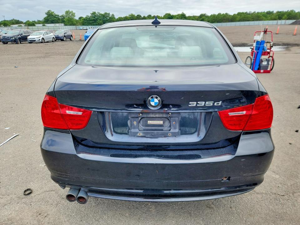 64104356 :رقم المزاد ، WBAPK5C57AA650627 vin ، 2010 Bmw 328 مزاد بيع