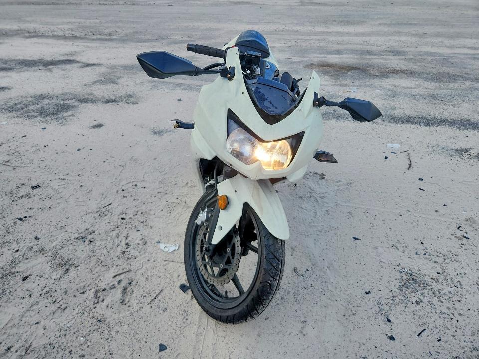 Aukcja sprzedaży 2011 Kawasaki Ex250, vin: JKAEXMJ18BDA86666, numer aukcji: 66952916