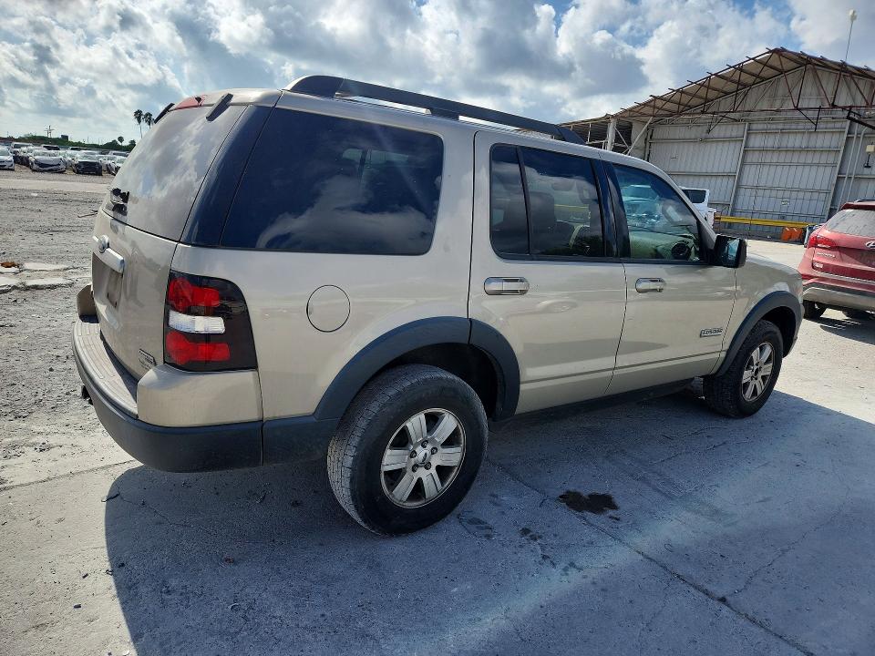2007 Ford Explorer მანქანა იყიდება აუქციონზე, vin: 1FMEU63E47UB57954, აუქციონის ნომერი: 64448486