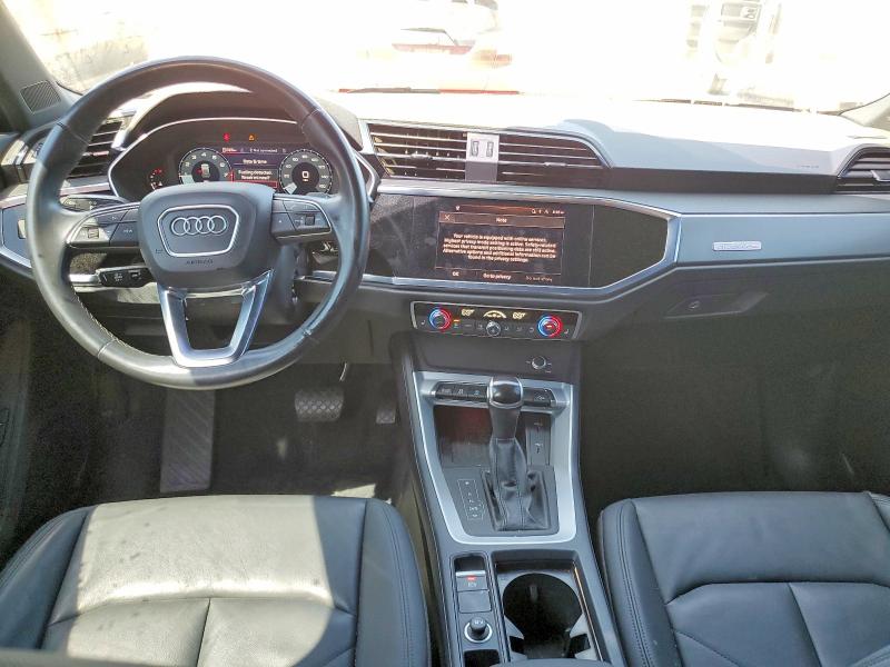 64812366 :رقم المزاد ، WA1EECF31N1124820 vin ، 2022 Audi Q3 مزاد بيع