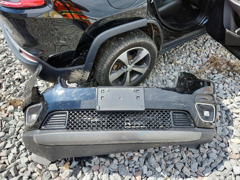 65796916 :رقم المزاد ، 1C4PJMDX0LD641558 vin ، 2020 Jeep Cherokee مزاد بيع