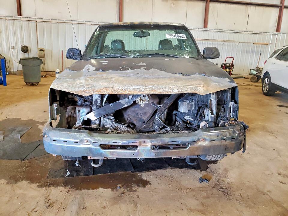 66460666 :رقم المزاد ، 1GCEC14X35Z108660 vin ، 2005 Chevrolet Silverado مزاد بيع