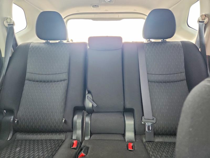 63760086 :رقم المزاد ، JN8AT2MT9JW455704 vin ، 2018 Nissan Rogue مزاد بيع