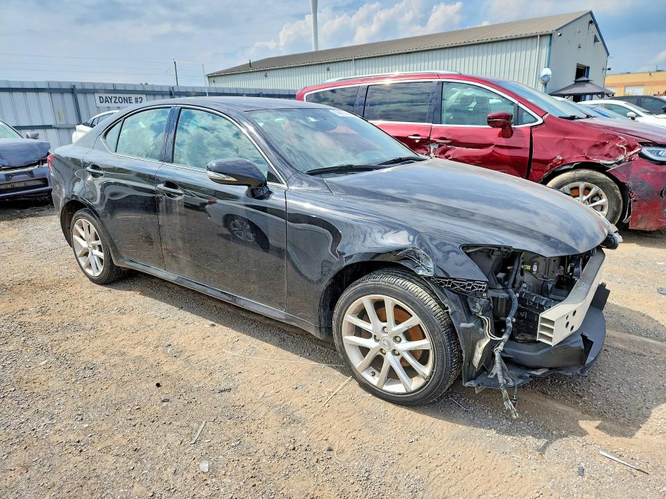 62887486 :رقم المزاد ، JTHCF5C29B5051457 vin ، 2011 Lexus Is مزاد بيع