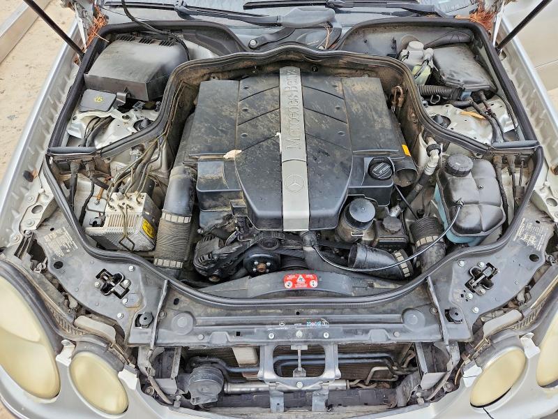 2004 Mercedes-benz E მანქანა იყიდება აუქციონზე, vin: WDBUF65J24A454902, აუქციონის ნომერი: 65627226