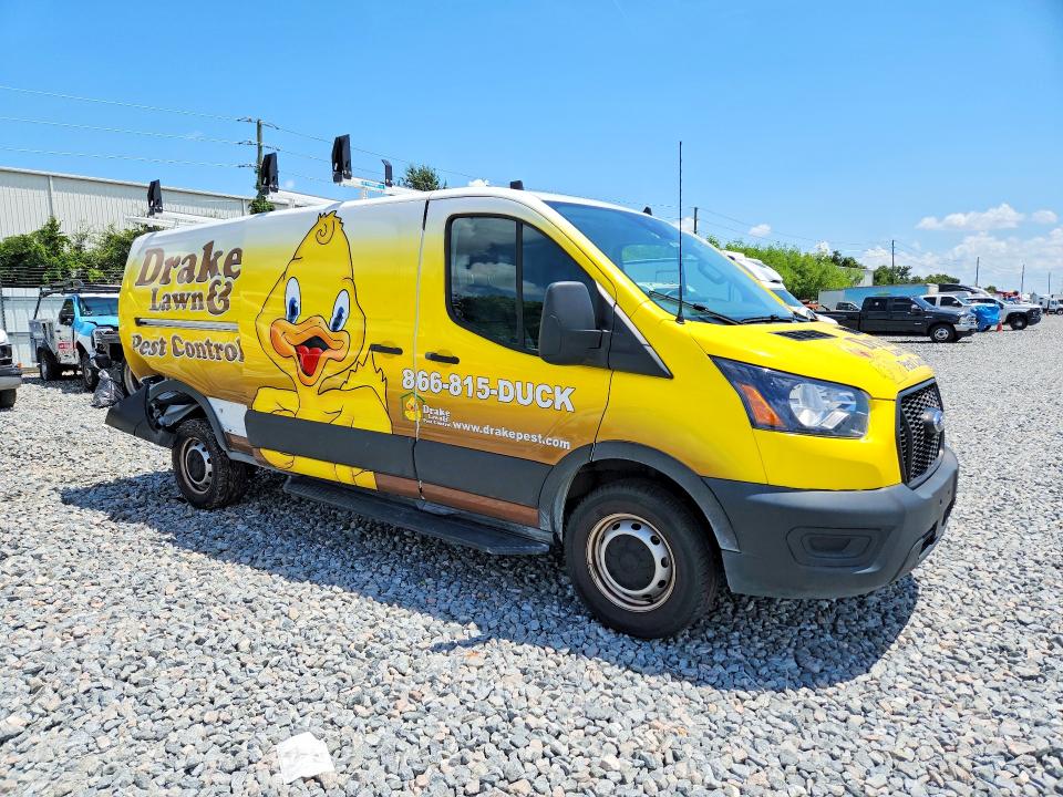 64264776 :رقم المزاد ، 1FTBR1Y8XRKB46731 vin ، 2024 Ford Transit مزاد بيع