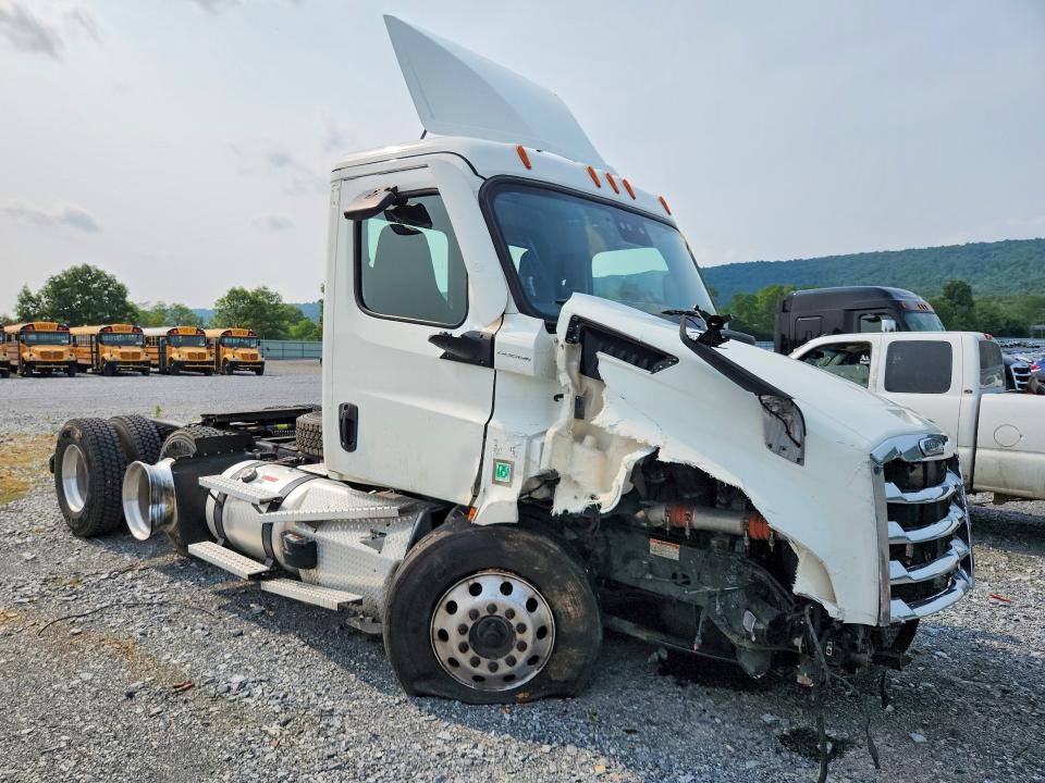 Продаж на аукціоні авто 2025 Freightliner Cascadia 116, vin: 3AKJHTDV1SDVL0260, номер лоту: 65355676