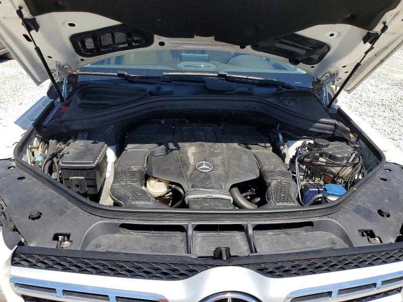 63939286 :رقم المزاد ، 4JGDF6EE1JB072561 vin ، 2018 Mercedes-benz Gls مزاد بيع