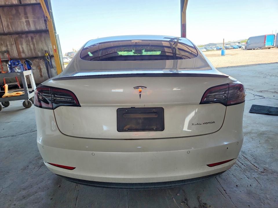 2022 Tesla Model 3 მანქანა იყიდება აუქციონზე, vin: 5YJ3E1EB5NF351610, აუქციონის ნომერი: 64844886