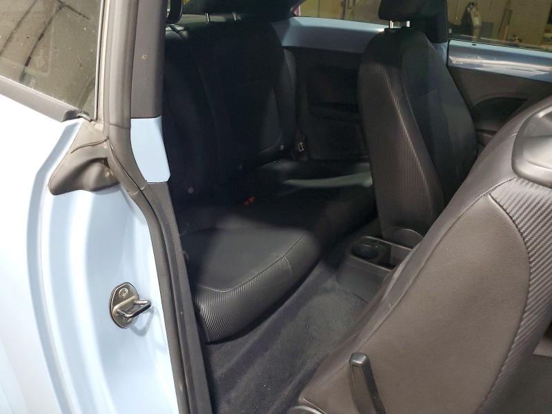 65151716 :رقم المزاد ، 3VWJX7AT5CM624957 vin ، 2012 Volkswagen Beetle مزاد بيع