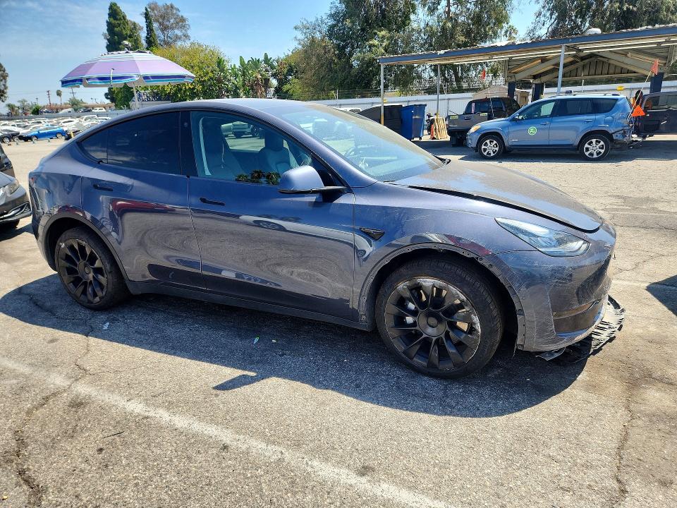2022 Tesla Model Y მანქანა იყიდება აუქციონზე, vin: 7SAYGDEE7NF512148, აუქციონის ნომერი: 66421776