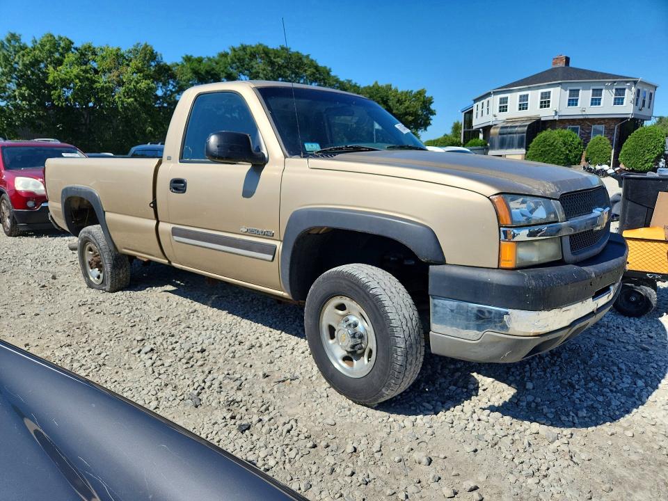 2004 Chevrolet Silverado მანქანა იყიდება აუქციონზე, vin: 1GCHC24U84E229179, აუქციონის ნომერი: 63834156