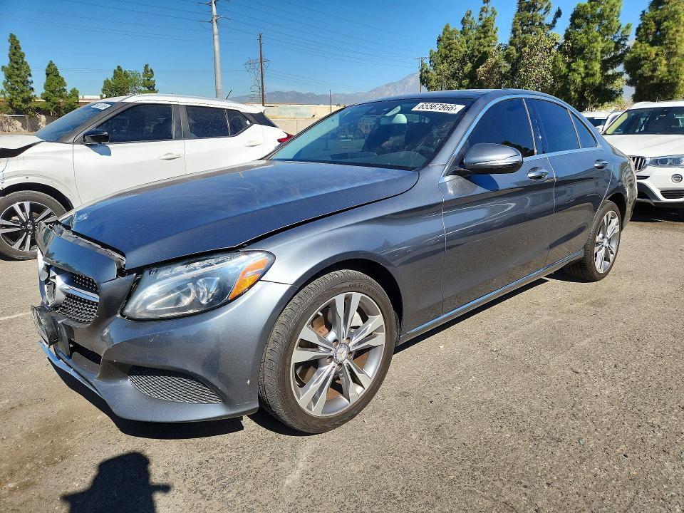 2017 Mercedes-benz C მანქანა იყიდება აუქციონზე, vin: 55SWF4KB0HU208731, აუქციონის ნომერი: 65567866