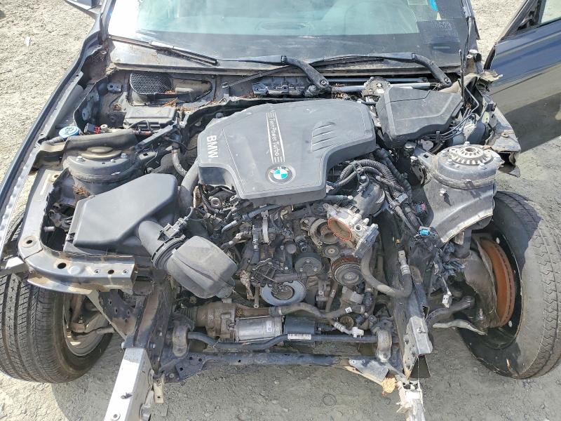 65400036 :رقم المزاد ، WBA8D9C5XHK678402 vin ، 2017 Bmw 330 مزاد بيع