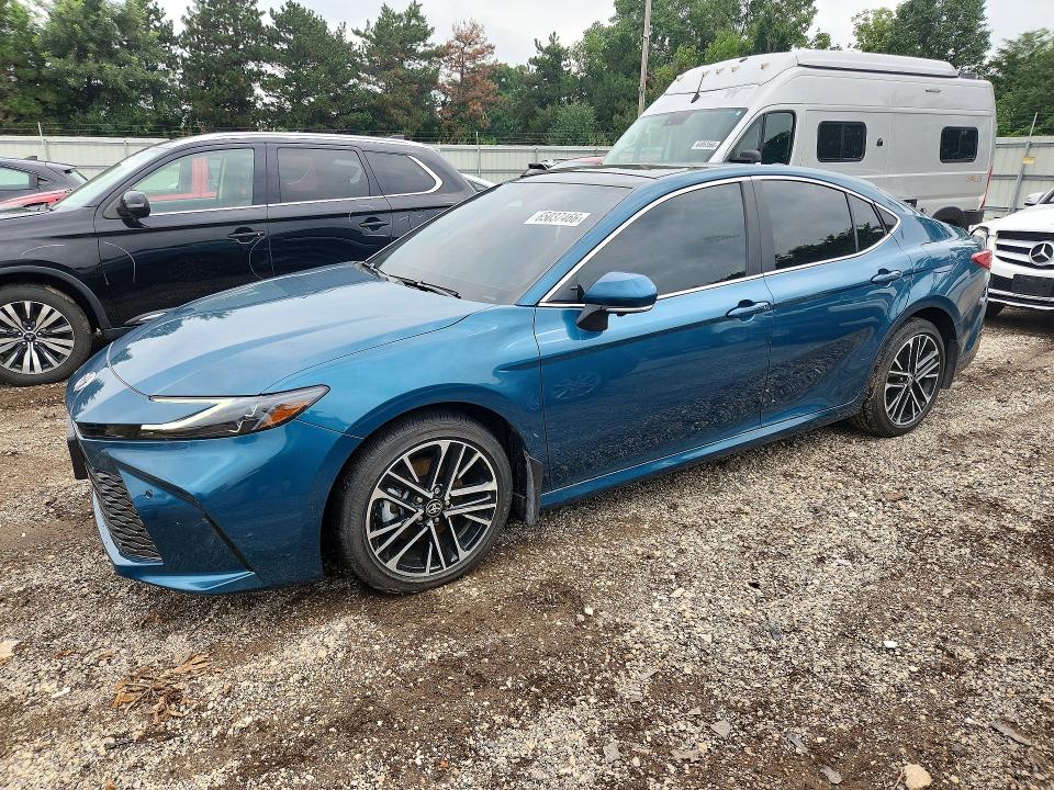 2026 Toyota Camry მანქანა იყიდება აუქციონზე, vin: 4T1DBADK9TU053866, აუქციონის ნომერი: 65037466