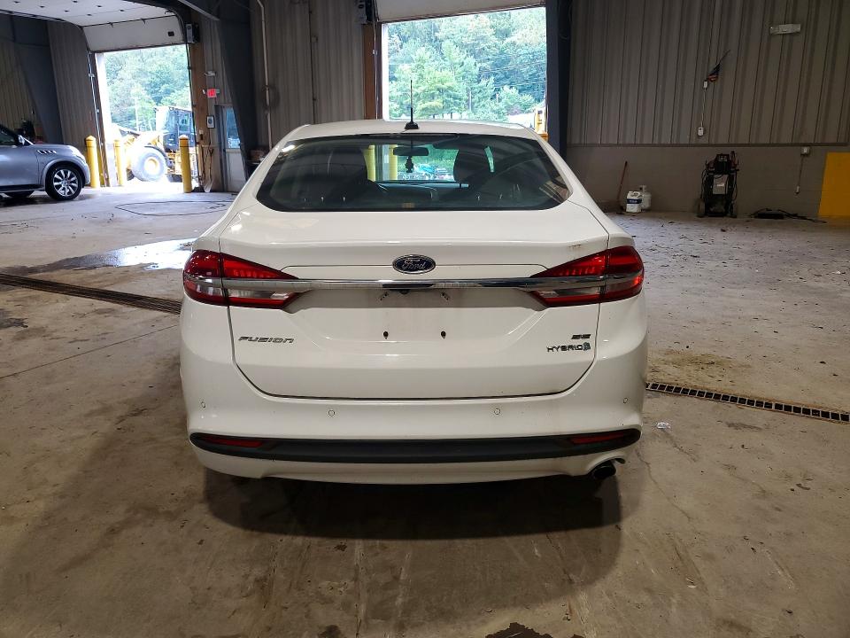 Продажа на аукционе авто 2017 Ford Fusion, vin: 3FA6P0LU1HR400168, номер лота: 64716476