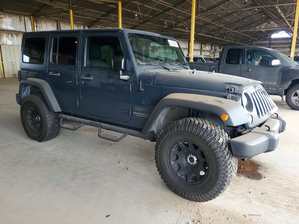 2017 Jeep Wrangler Unlimited მანქანა იყიდება აუქციონზე, vin: 1C4BJWDG0HL633334, აუქციონის ნომერი: 64124066