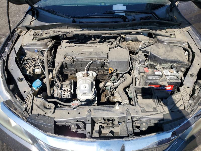 Продаж на аукціоні авто 2017 Honda Accord, vin: 1HGCR2F16HA146053, номер лоту: 64153446