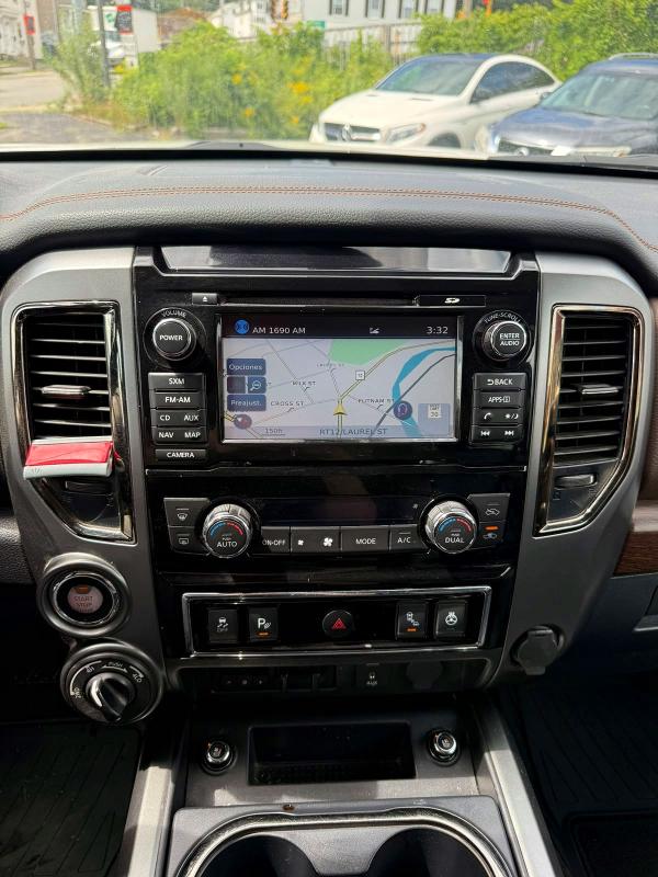 2017 Nissan Titan Xd მანქანა იყიდება აუქციონზე, vin: 1N6BA1F41HN519978, აუქციონის ნომერი: 64233086