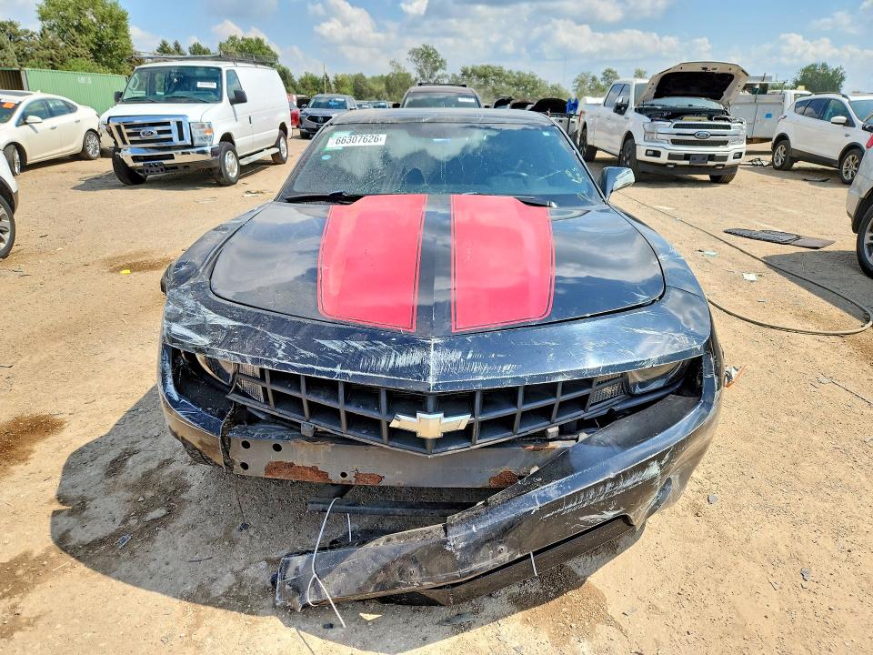 66307626 :رقم المزاد ، 2G1FB1E33D9129304 vin ، 2013 Chevrolet Camaro مزاد بيع