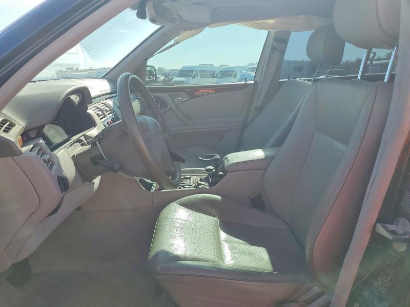 2000 Mercedes-benz E მანქანა იყიდება აუქციონზე, vin: WDBJF65J8YB161296, აუქციონის ნომერი: 66051736
