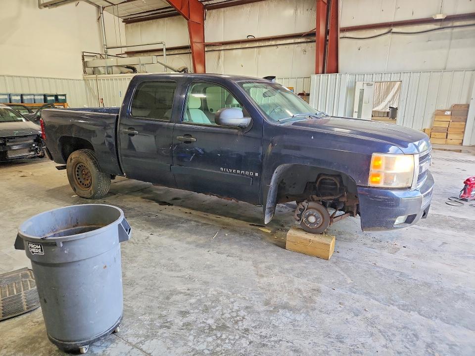 Продаж на аукціоні авто 2007 Chevrolet Silverado, vin: 2GCEK13MX71565438, номер лоту: 65824116