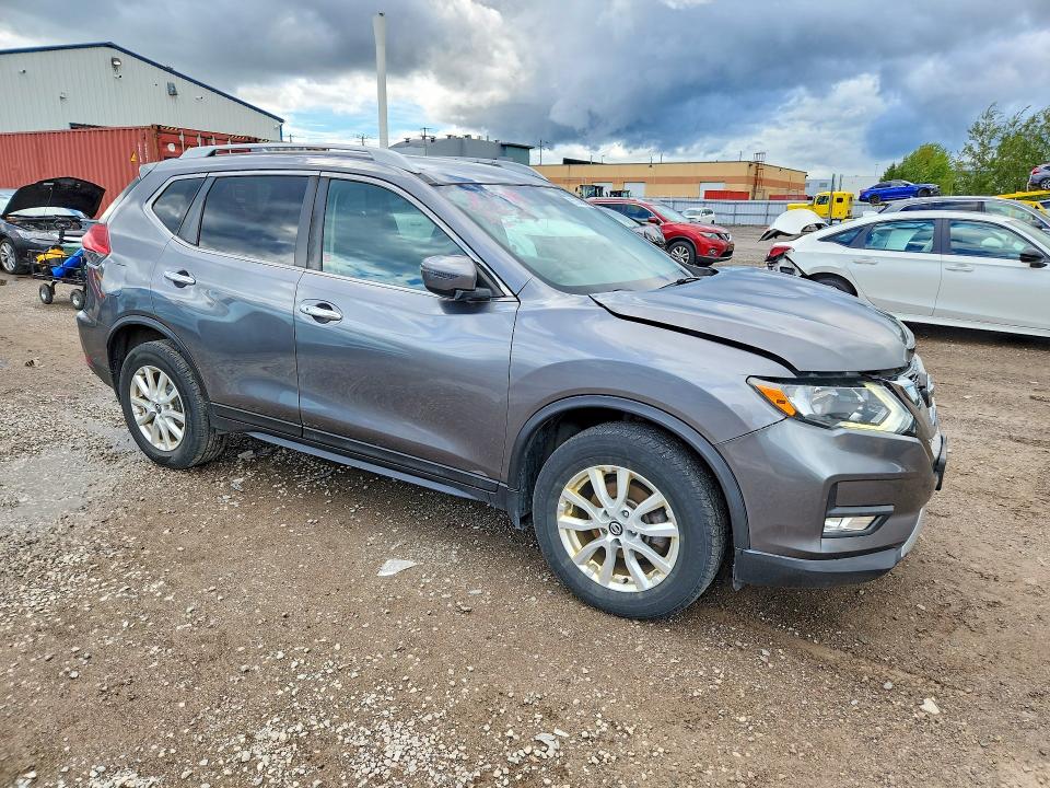 2017 Nissan Rogue მანქანა იყიდება აუქციონზე, vin: 5N1AT2MV2HC788458, აუქციონის ნომერი: 65368946