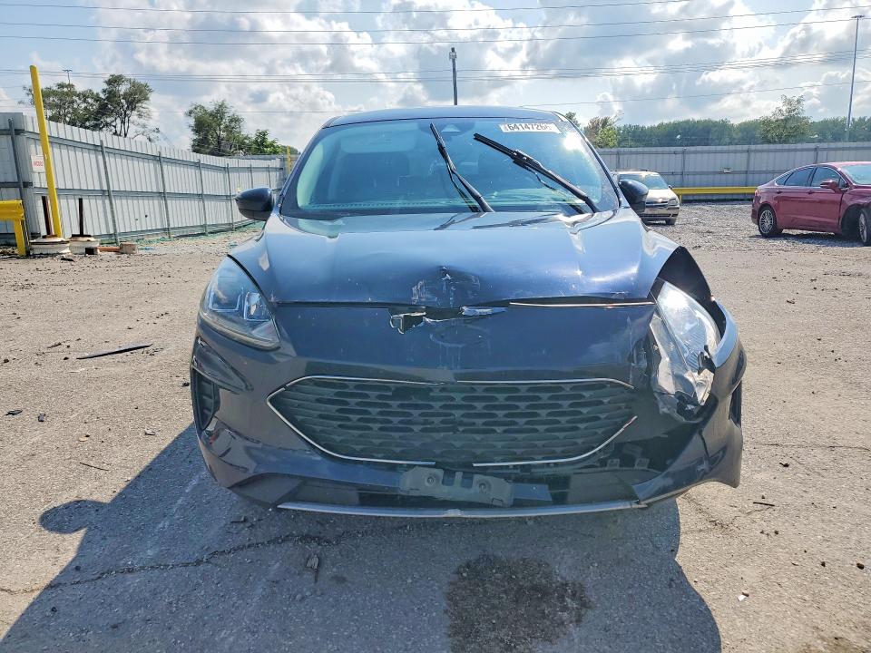 64147266 :رقم المزاد ، 1FMCU9G68MUA49344 vin ، 2021 Ford Escape مزاد بيع