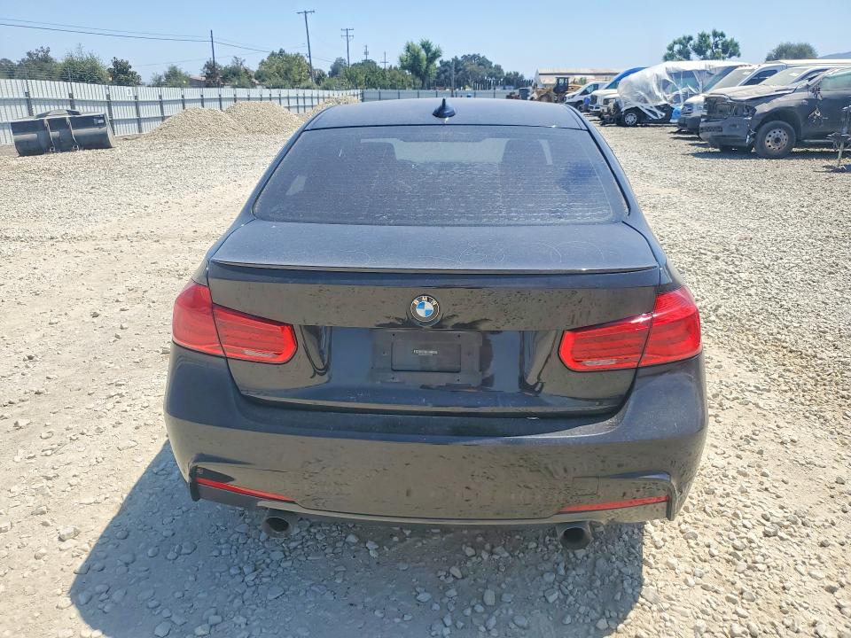 63155286 :رقم المزاد ، WBA3A5C59DF351665 vin ، 2013 Bmw 328 مزاد بيع