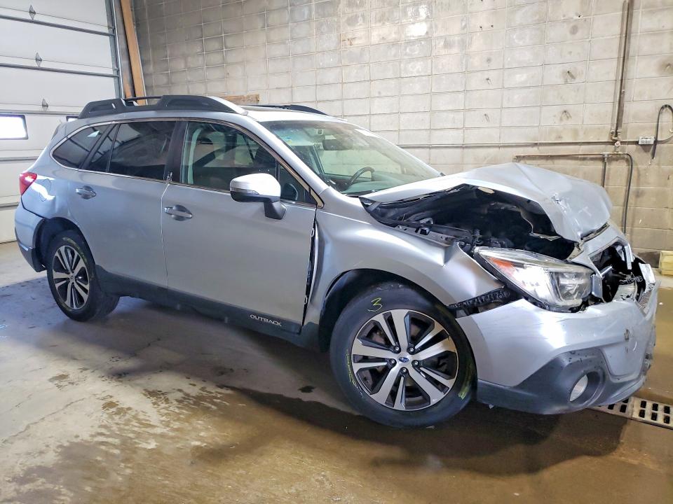 2018 Subaru Outback მანქანა იყიდება აუქციონზე, vin: 4S4BSANC7J3388402, აუქციონის ნომერი: 65350116
