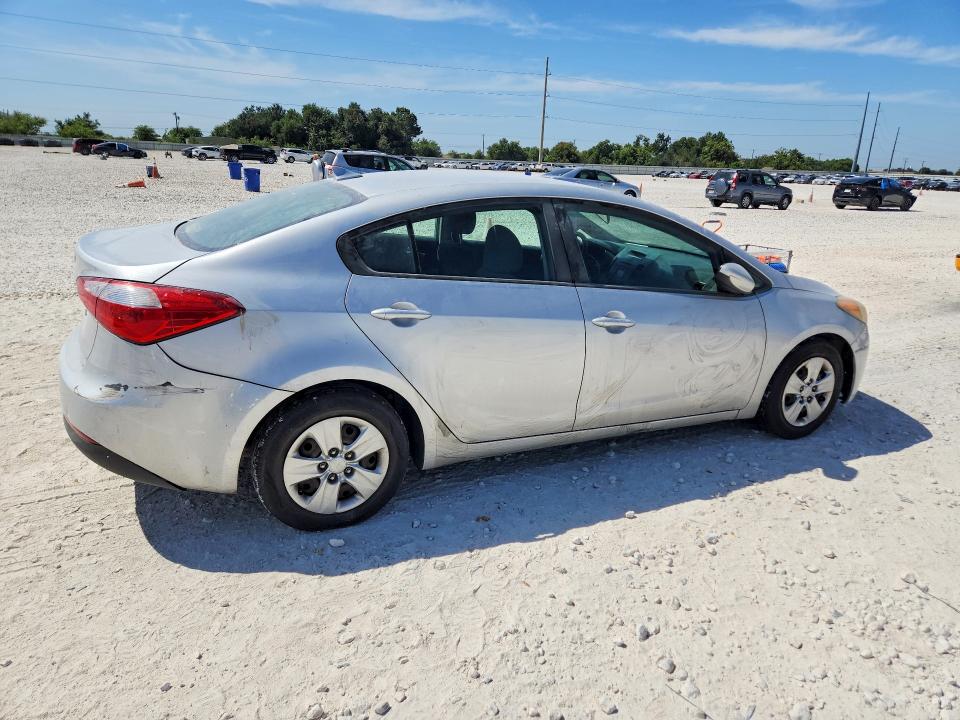 2016 Kia Forte მანქანა იყიდება აუქციონზე, vin: KNAFK4A60G5610571, აუქციონის ნომერი: 65753066