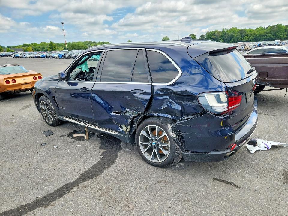 64718336 :رقم المزاد ، 5UXKR0C35H0V73183 vin ، 2017 Bmw X5 مزاد بيع