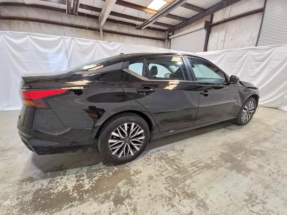 2026 Nissan Altima მანქანა იყიდება აუქციონზე, vin: 1N4BL4DV6TN323463, აუქციონის ნომერი: 64026596