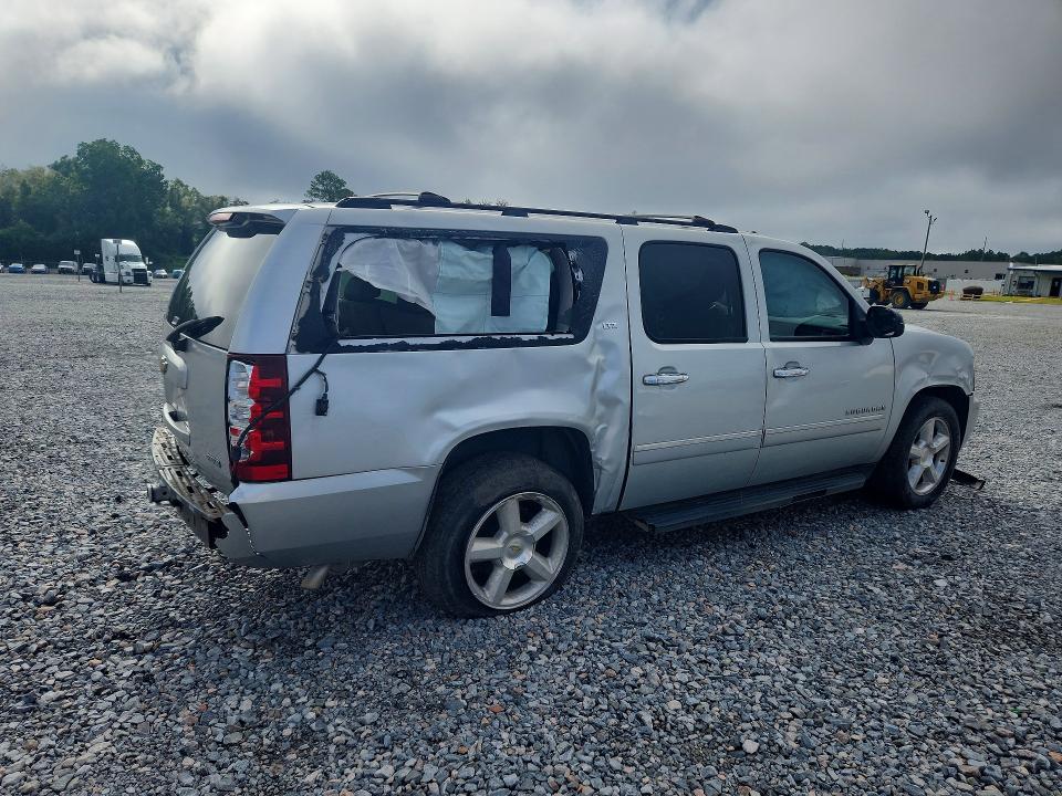 67116756 :رقم المزاد ، 1GNSCKE08BR173050 vin ، 2011 Chevrolet Suburban مزاد بيع